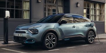 Lease nu de Citroën e-C4 nu voordelig en snel bij XLLease!